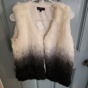 Fashion Nova Cream Faux Fur Vest
